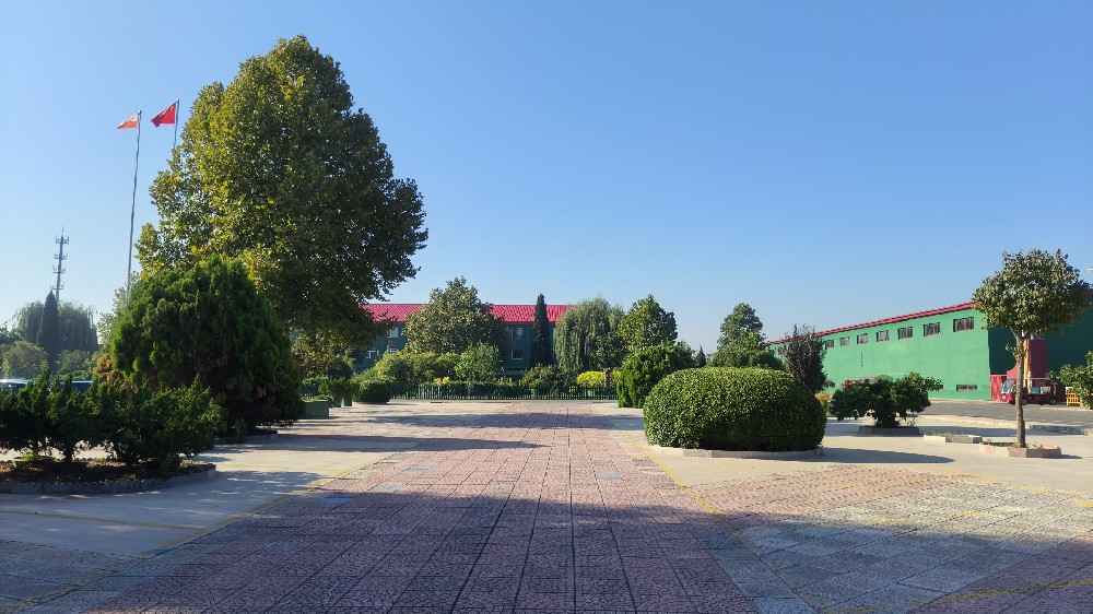 適合學(xué)校使用的醇酸漆：晨虹打造安全環(huán)保的學(xué)習(xí)環(huán)境