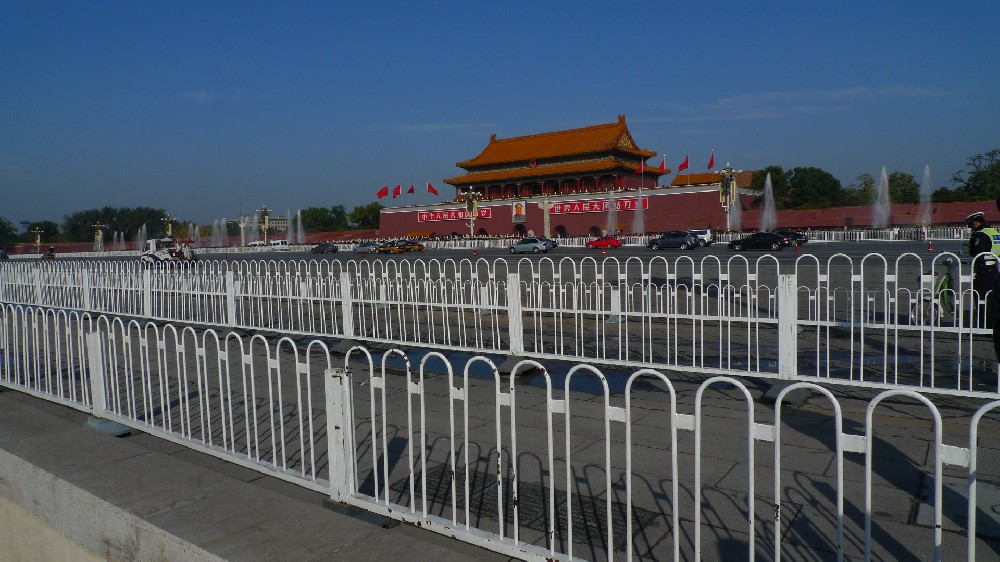 浸涂不銹鋼新選擇：晨虹醇酸磁漆，打造卓越防護(hù)層