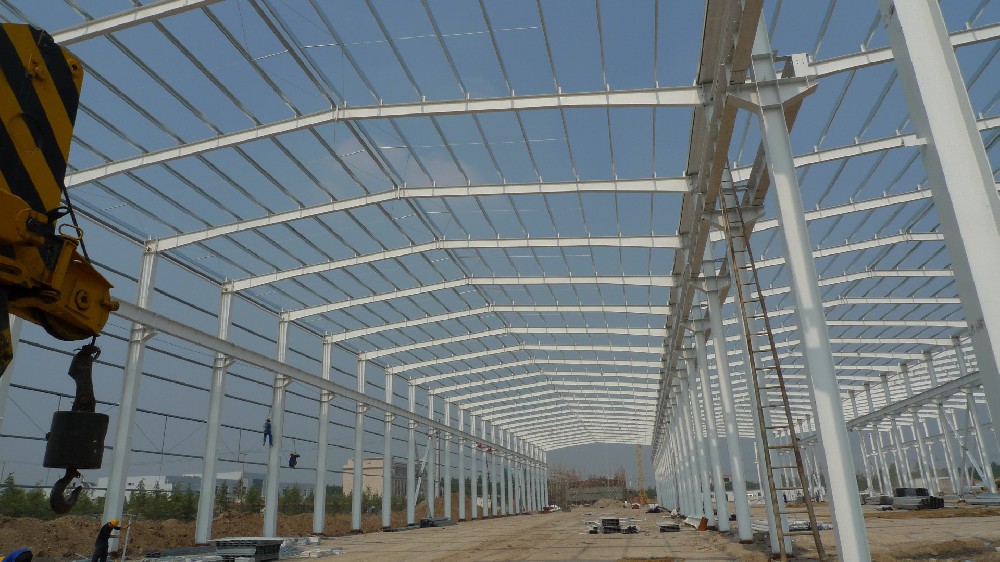 守護鋼結(jié)構(gòu)，信賴晨虹醇酸底漆的堅實防護