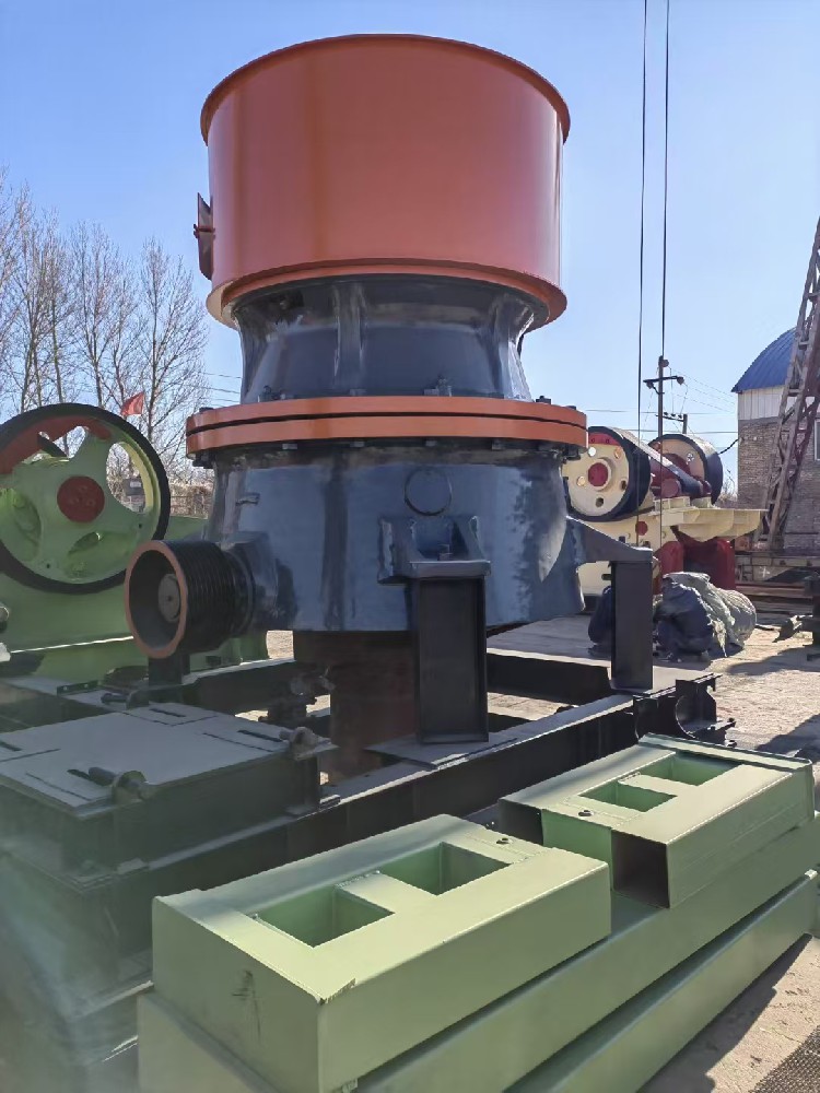 重塑機械魅力，煥發(fā)新生光彩——晨虹推出適合機械設備刷新的醇酸調(diào)和漆